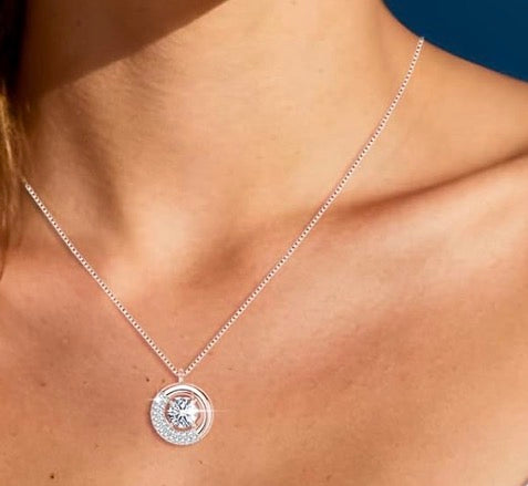 Moissanite Necklaces for Women, 925 Sterling Silver 1 Carat D Color Lab-Created Simulated-diamond Pendant.