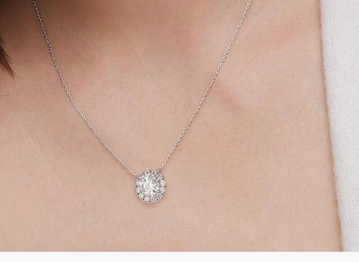 Moissanite Halo Necklace for Women, 2 Carats Lab Created Diamond with VVS1 Clarity D Color Moissanite Chain, White Gold Plated S925 Sterling Silver Necklace