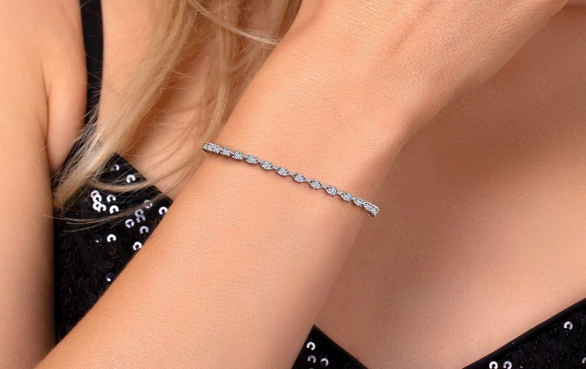 Moissanite Tennis Bracelet 925 Sterling Silver 1.76 Carat Round 2.5MM 7 Inch
