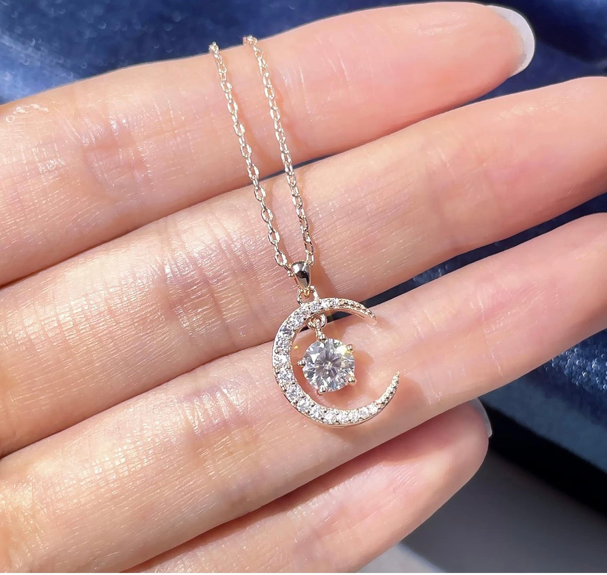 0.5 Ct Moissanite Necklace For Women S925 Sterling Silver Yellow Gold Plated Pendant Necklace DF VVS Color Moisanite Diamond Necklace Jewelry Gift Chain 16+2 In