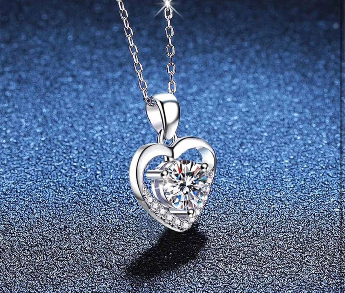 Beautiful 1 .0 Carat Moissanite Heart Cut Pendant Necklace for Women, D Color VVS Clarity