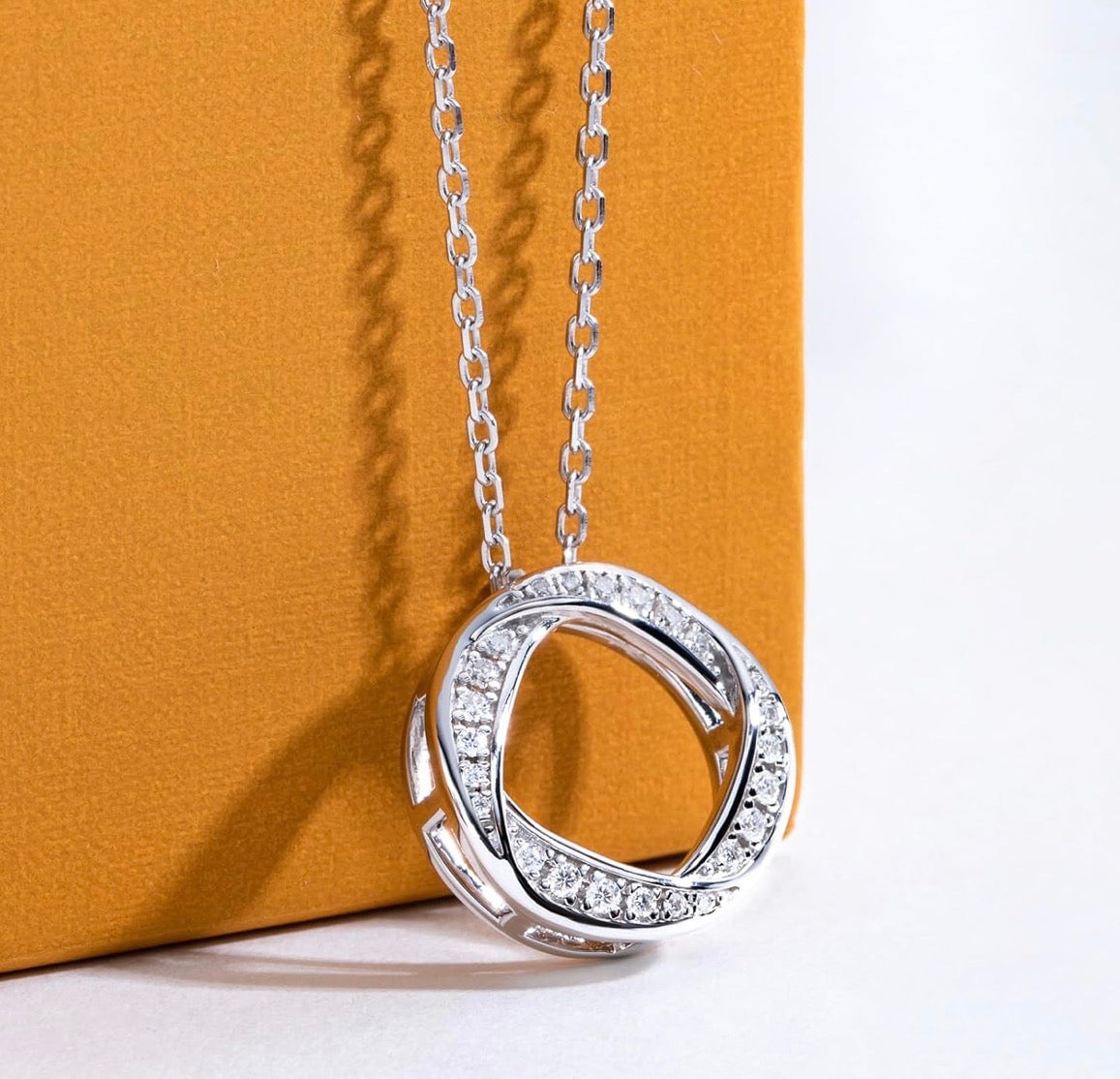 Pendant Round Circle Necklace for Women 0.5 Ct Center Stone D Color VVS1 Clarity Round Brilliant Cut 925 Sterling Silver