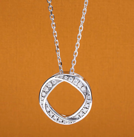 Pendant Round Circle Necklace for Women 0.5 Ct Center Stone D Color VVS1 Clarity Round Brilliant Cut 925 Sterling Silver