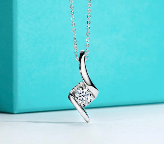 Moissanite 1 ct round cut  Pendant Necklace D Color VVS1 925 Sterling Silver Adjustable Necklace